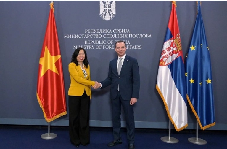 Vietnam, Serbia boost all-around ties through political consultation